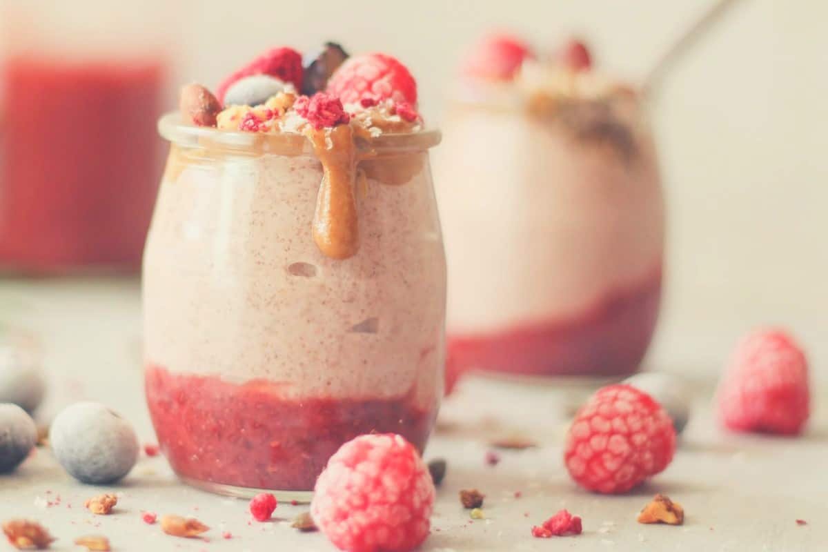 strawberry smoothies with extra fruit