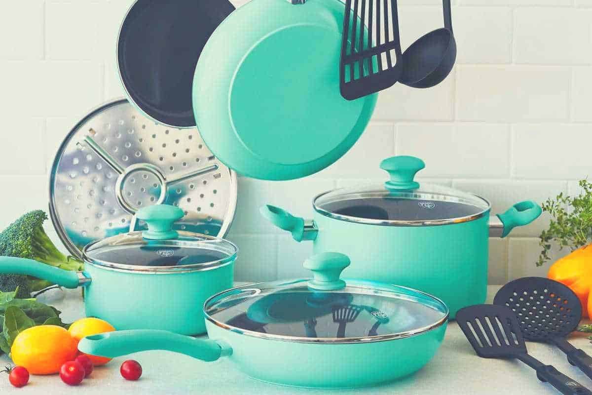 Soft Grip Diamond 3 qt. Healthy Ceramic Nonstick Aluminum Turquoise Chef  Pan with Lid