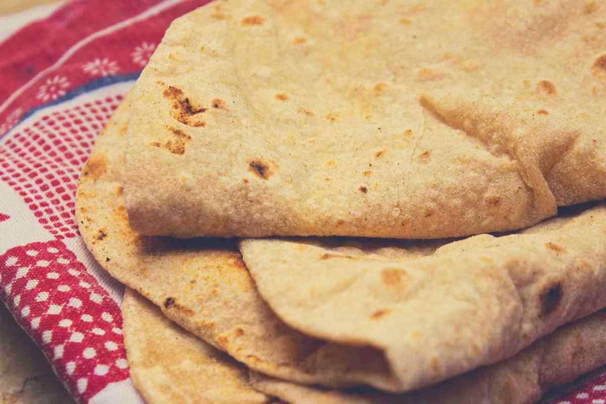 the-best-skillet-for-tortillas-in-2023-reviews-buying-guide